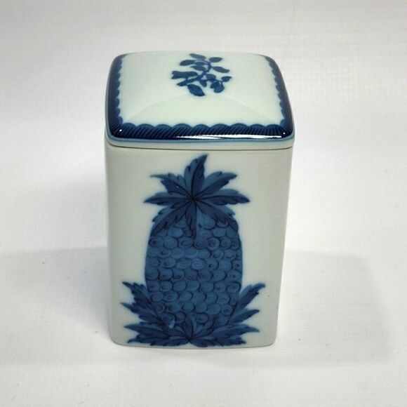 MOTTAHEDEH Charleston  Blue Pineapple 4.5" Cigarette Box & Lid Portugal - Picture 2 of 11